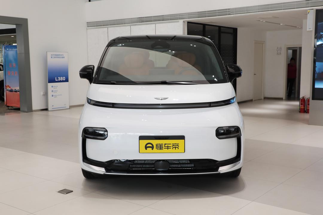Geely Yizhen L380 2026, фото 2