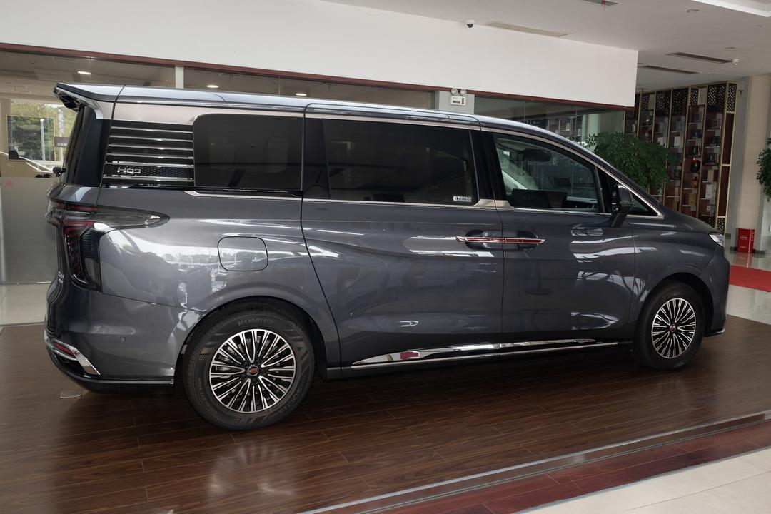 Hongqi HQ9 PHEV 2026, фото 8