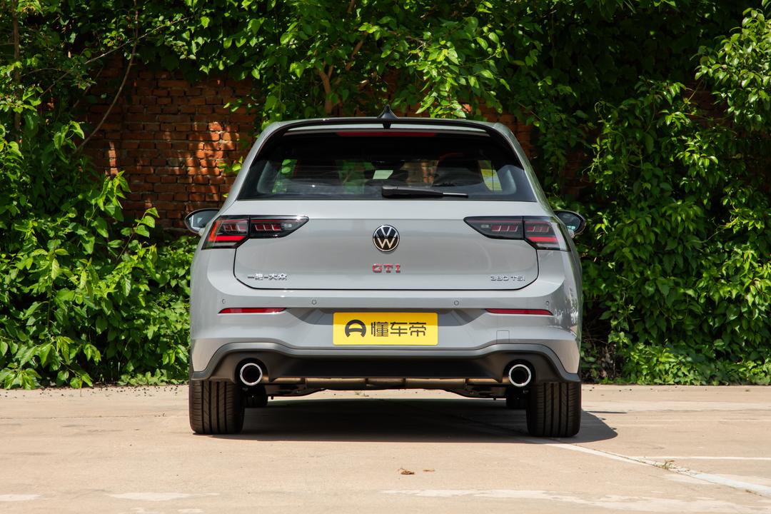 Volkswagen Golf GTI 2026, фото 6