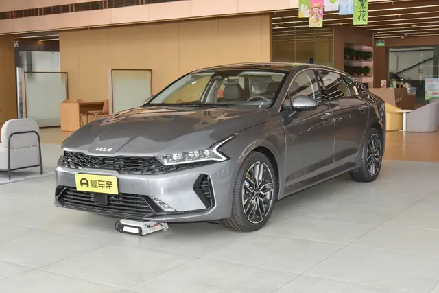 Kia K5 2026 — купить из Китая под заказ