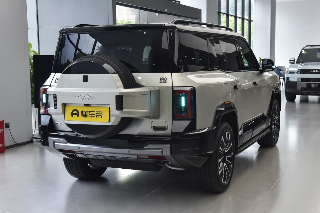 BYD Fangchengbao Leopard 8 2026, фото 7