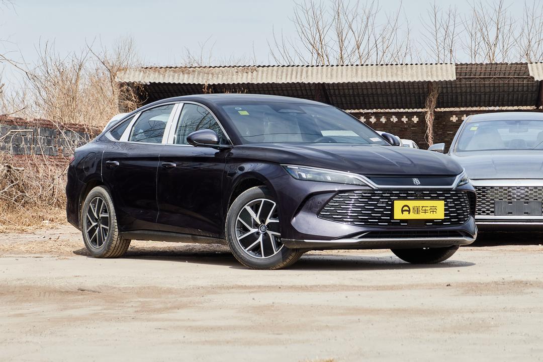 BYD Qin L DM 2026, фото 3