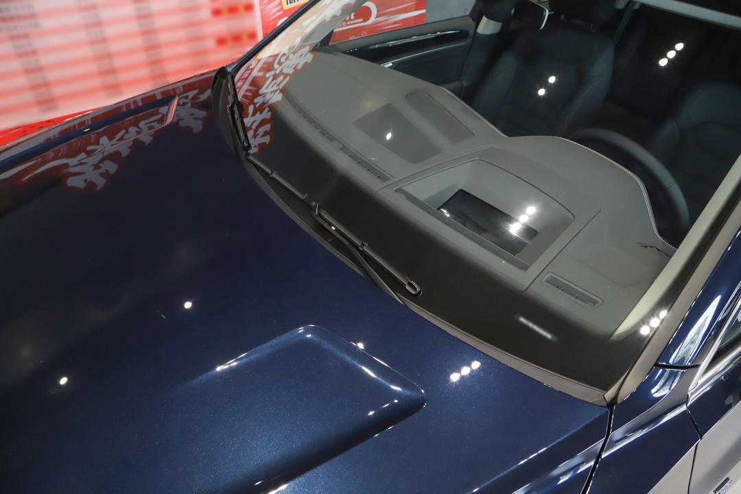 Volkswagen Touareg 2026, фото 15