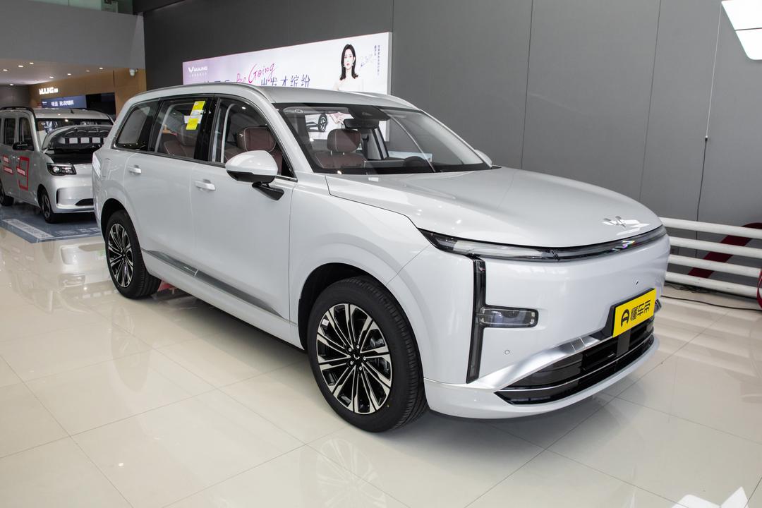 Wuling Xingguang L 2026, фото 3