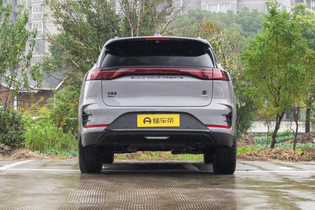 BYD Tang DM 2026, фото 6