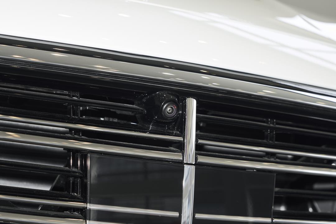 Mercedes-Benz E-Class 2026, фото 15