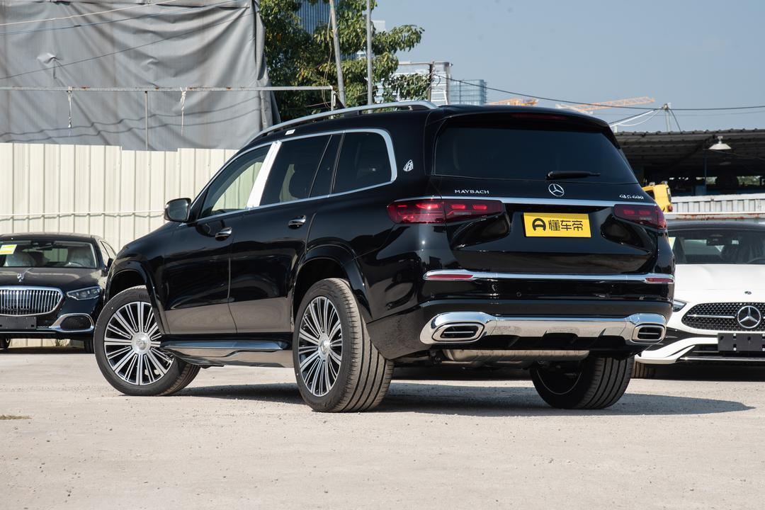 Mercedes-Benz Maybach GLS 2026, фото 5
