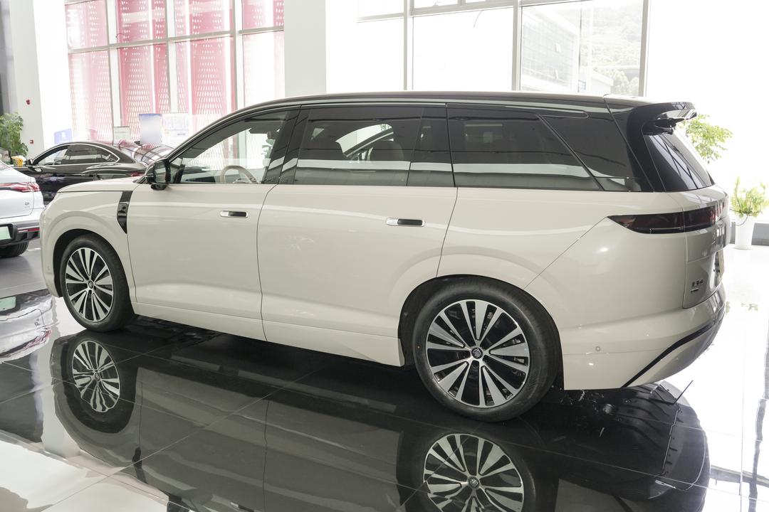 BYD Datang EV 2026, фото 4