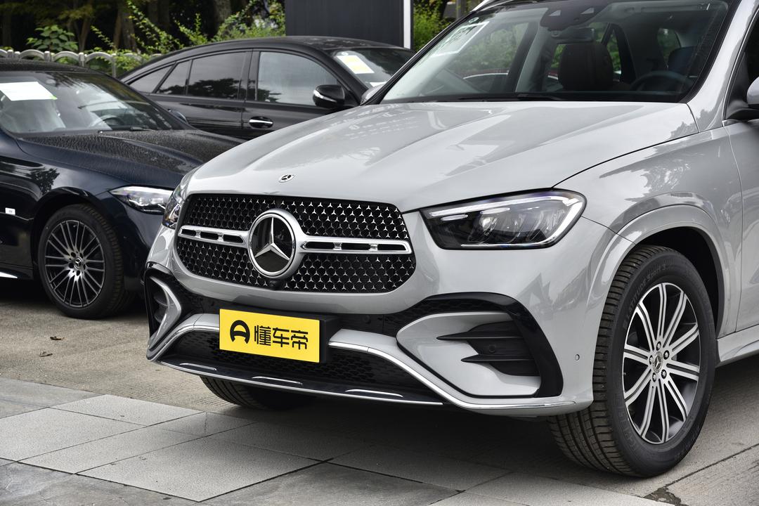 Mercedes-Benz GLE-Class (Европейской сборки) 2026, фото 9