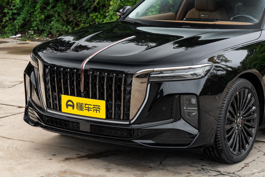 Hongqi H9 2026, фото 9