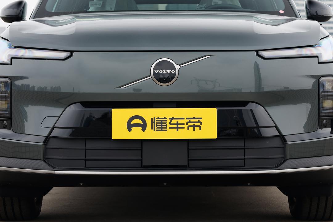 Volvo XC70 2026, фото 10