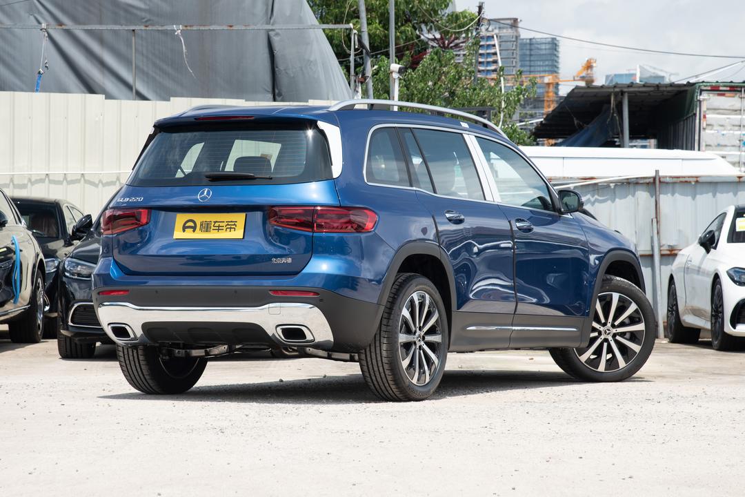 Mercedes-Benz GLB 2026, фото 7
