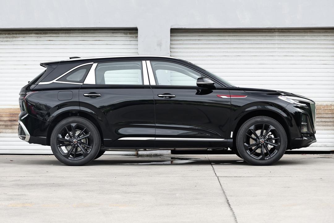 Hongqi HS3 PHEV 2026, фото 8