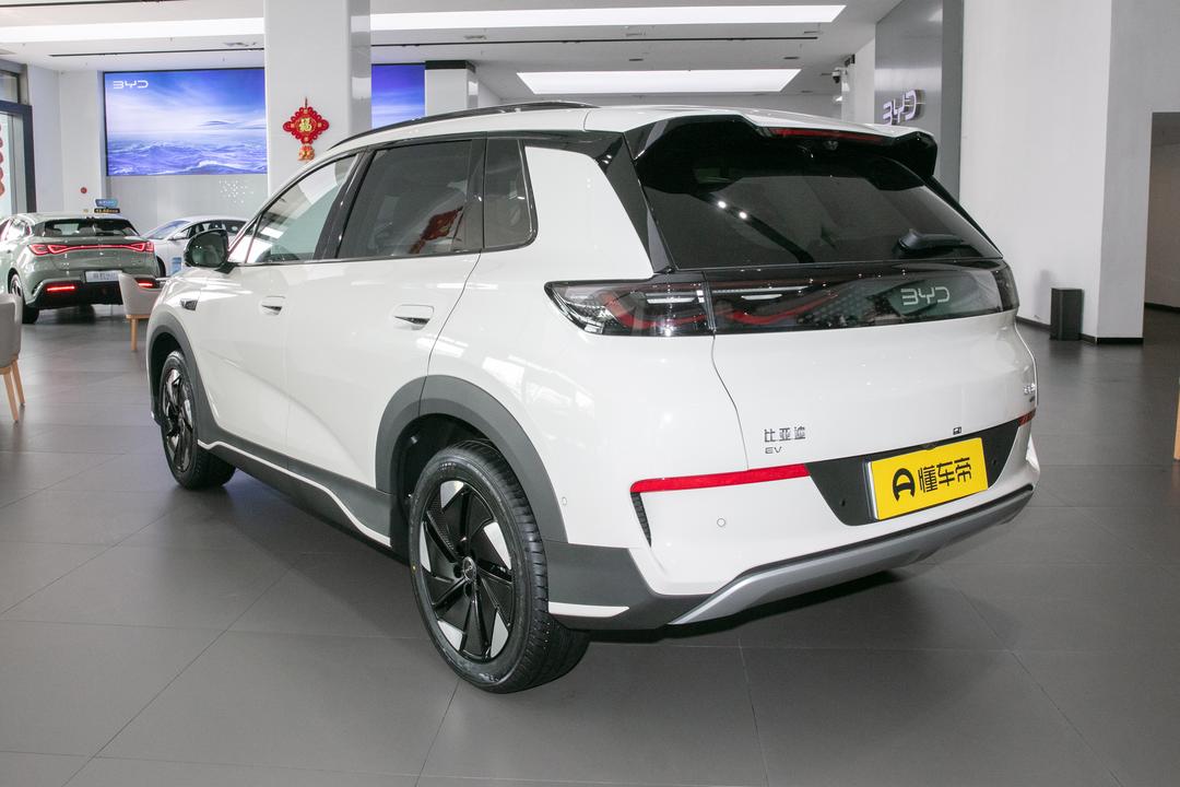 BYD Sealion 05 EV 2026, фото 4