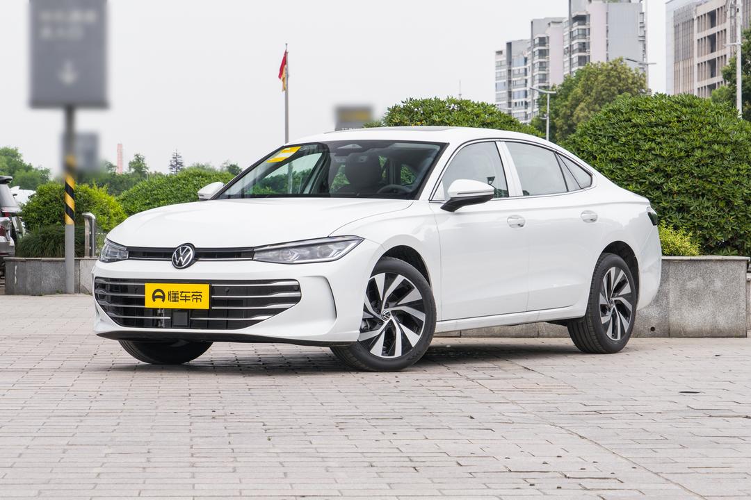 Volkswagen Passat 2026, фото 1