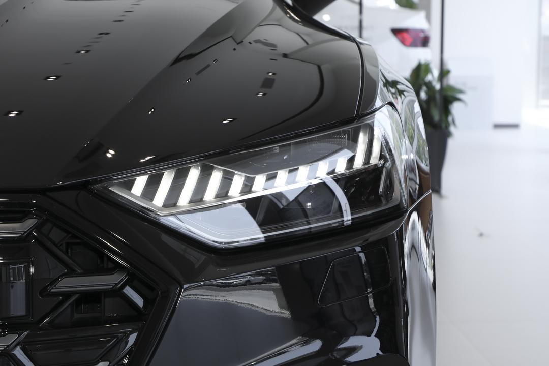 Audi A7L 2026, фото 12