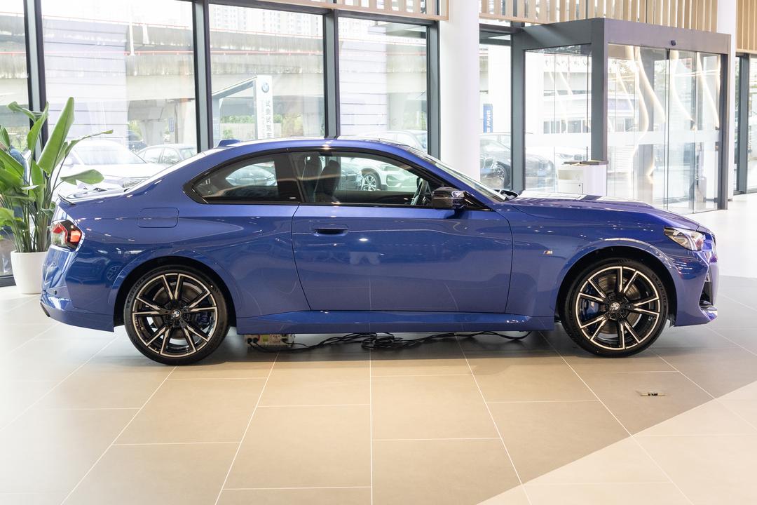 BMW 2 Series 2026, фото 8