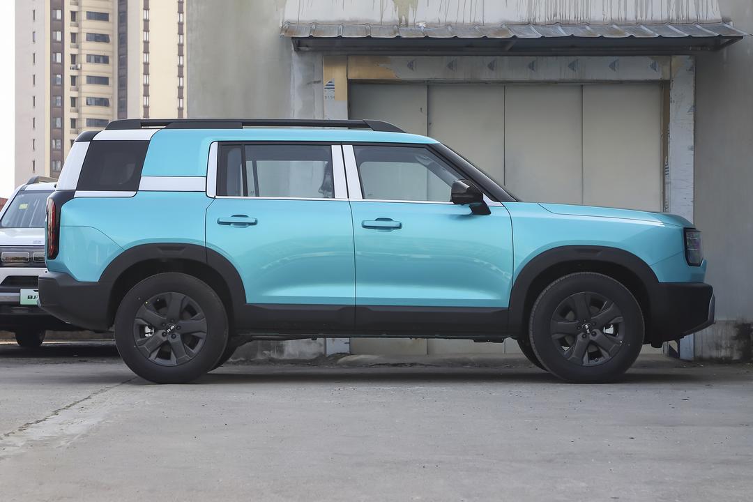 BAIC BJ30 2026, фото 8