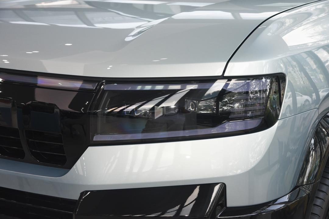 BYD Fangchengbao Leopard 8 2026, фото 12
