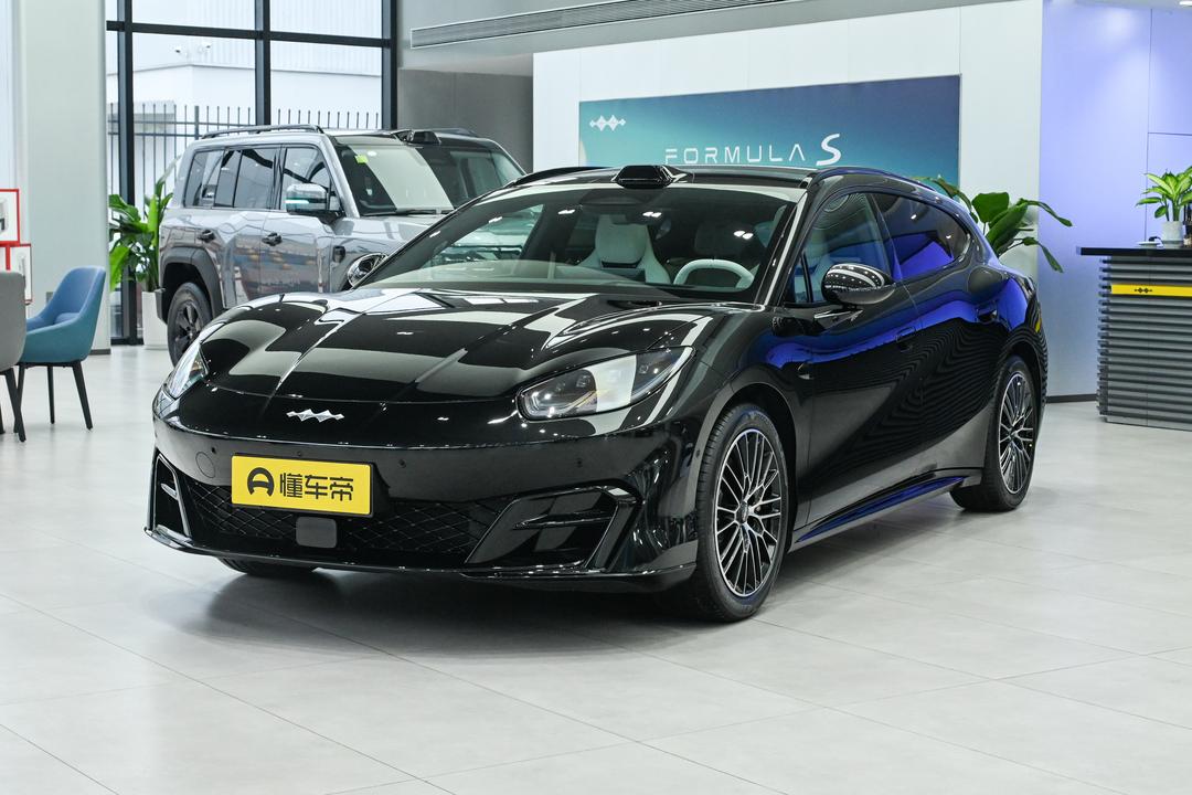 BYD S
