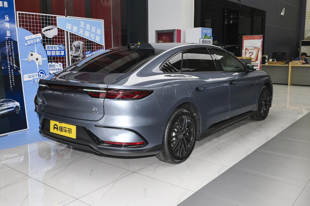 BYD Han DM 2026, фото 5
