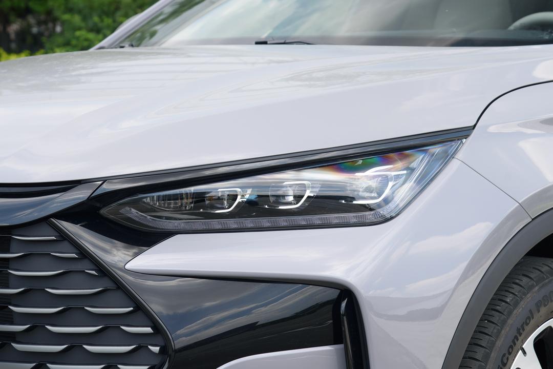 BYD Tang DM 2026, фото 13
