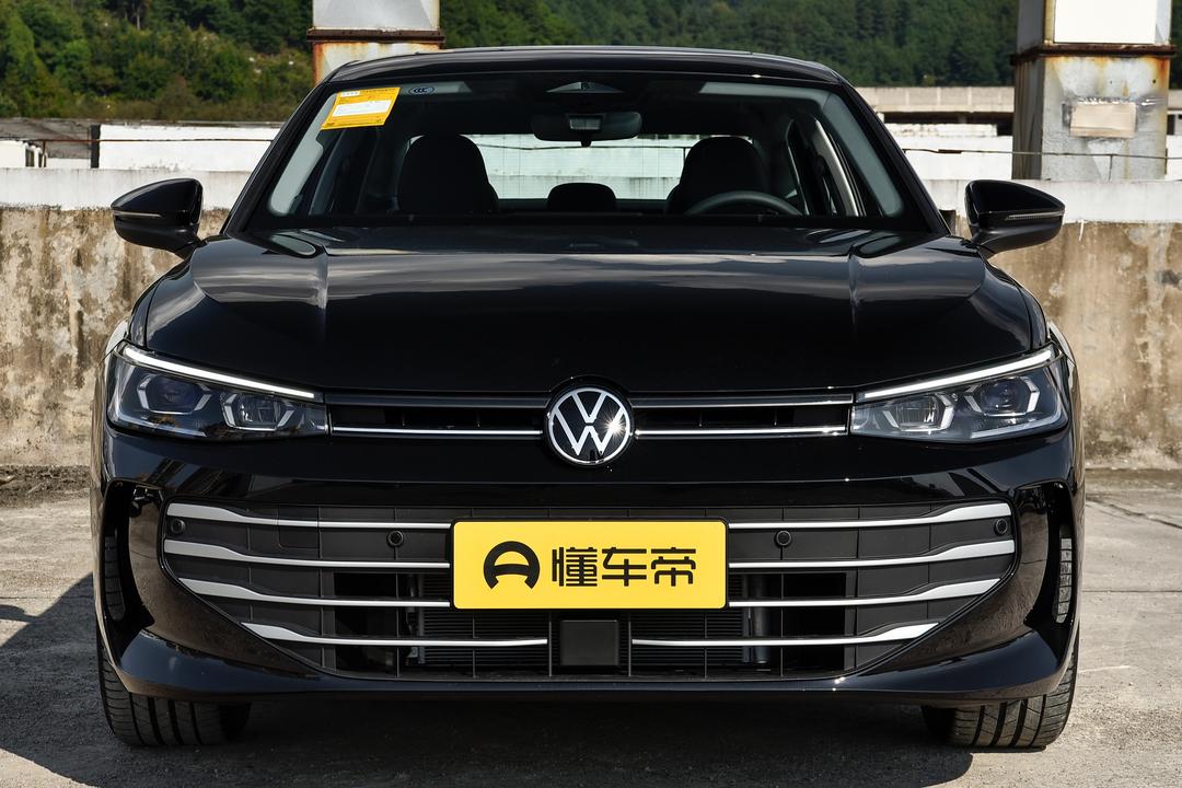 Volkswagen Passat 2026, фото 12