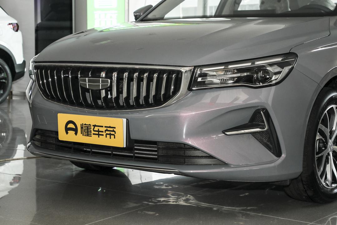 Geely Emgrand 2026, фото 9