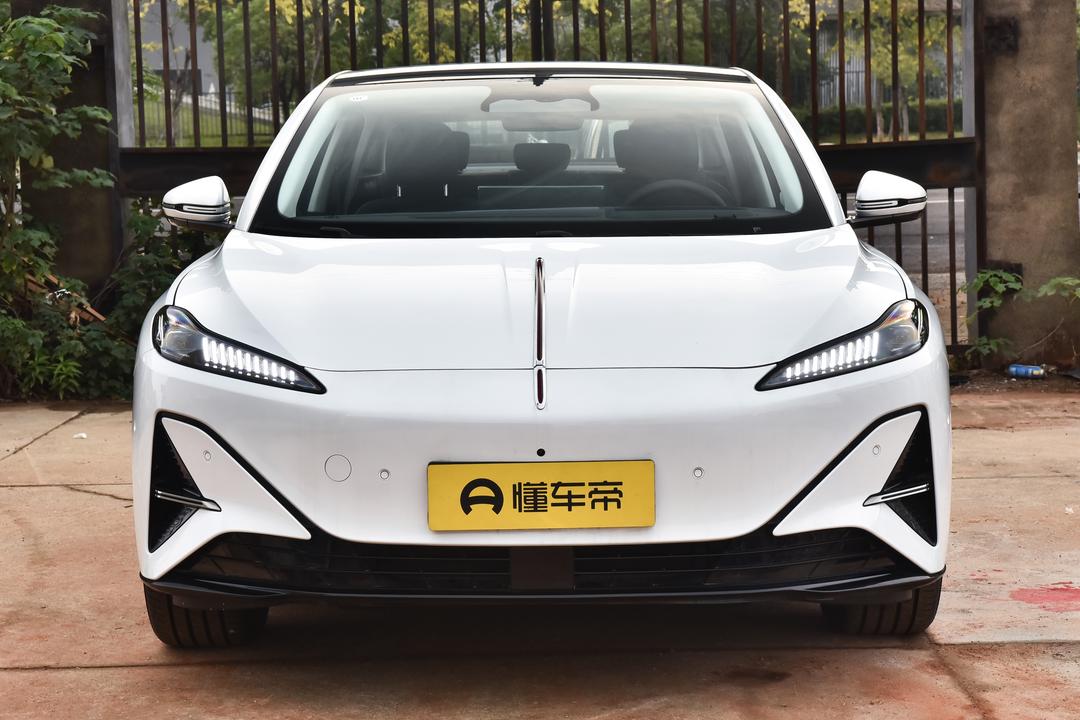 Hongqi Tiangong 05 2026, фото 12