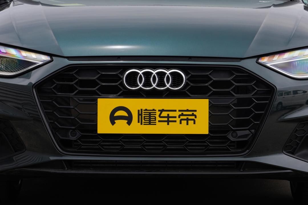 Audi A4L 2026, фото 10