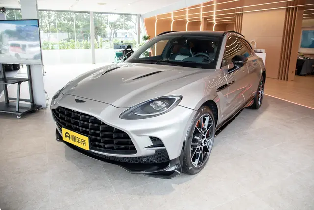 Aston Martin DBX 2026 — купить из Китая под заказ