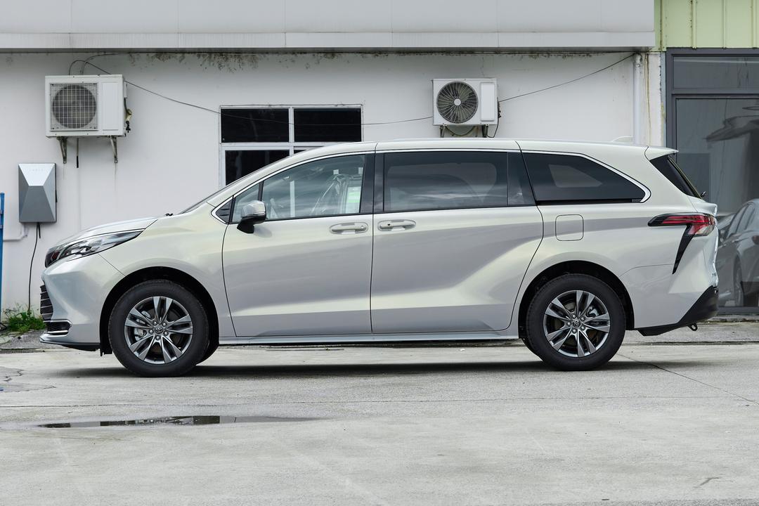 Toyota Sienna 2026, фото 4