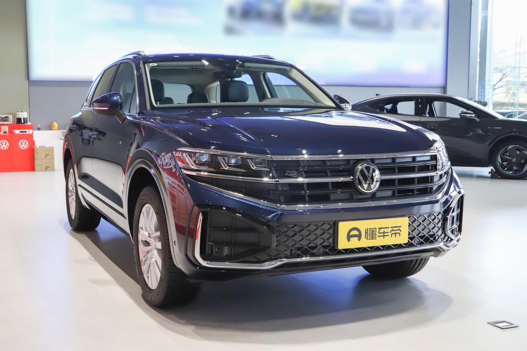 Volkswagen Touareg 2026, фото 3