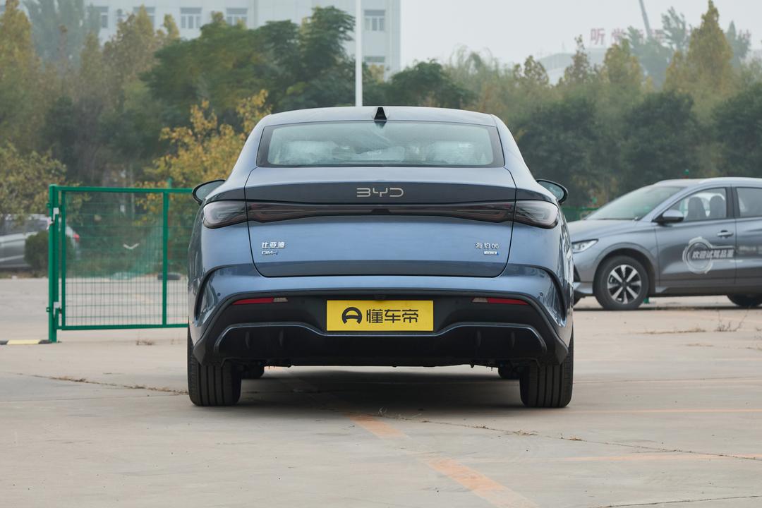 BYD Seal 06 DM 2026, фото 6