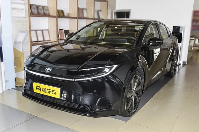 Toyota bZ5 2026 — купить из Китая под заказ