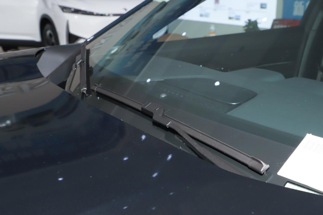 Dongfeng L7 EV 2026, фото 15