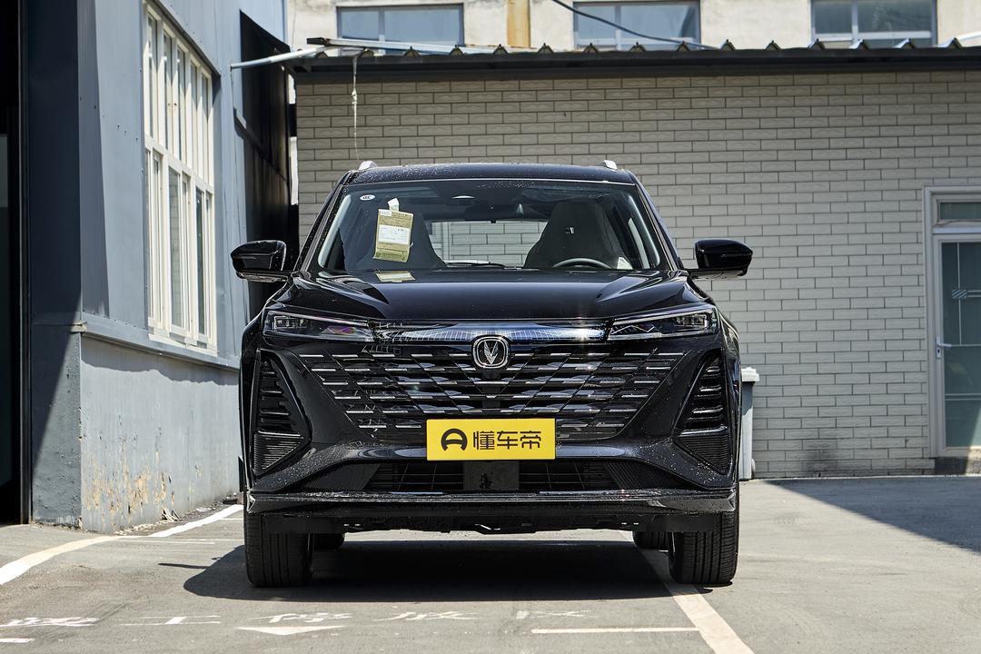 Changan CS75 PLUS 2026, фото 2