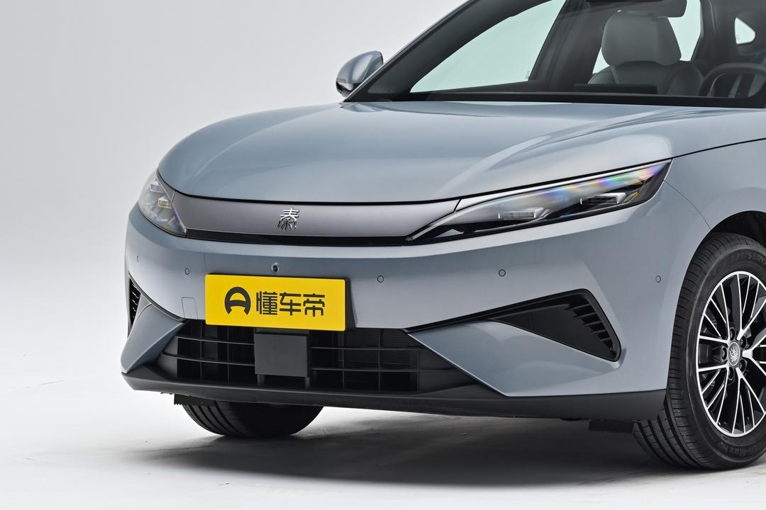 BYD Qin MAX EV 2026, фото 9
