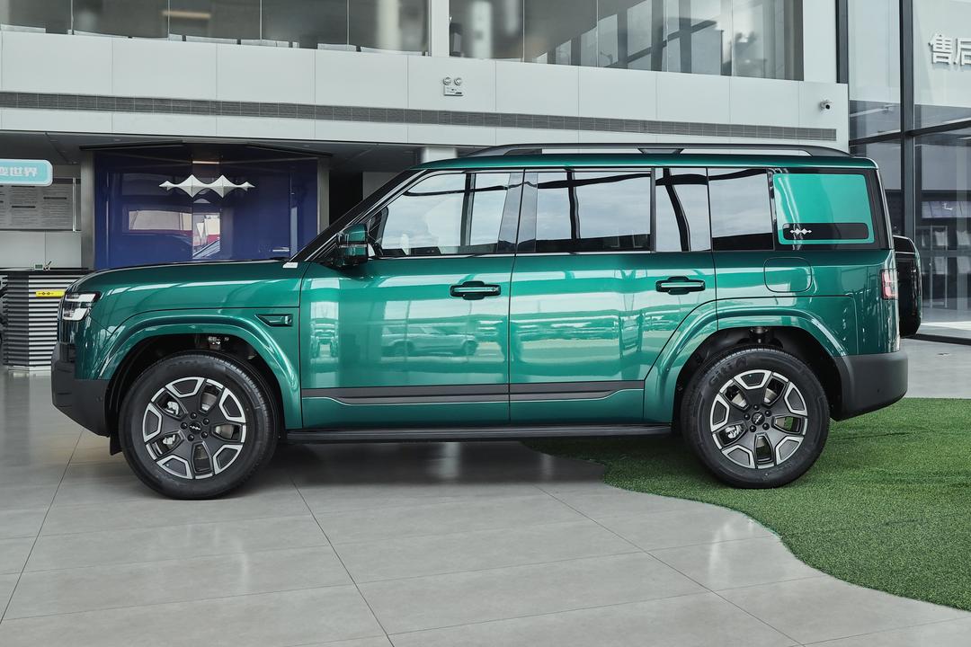 BYD Titan 7 PHEV 2026, фото 4