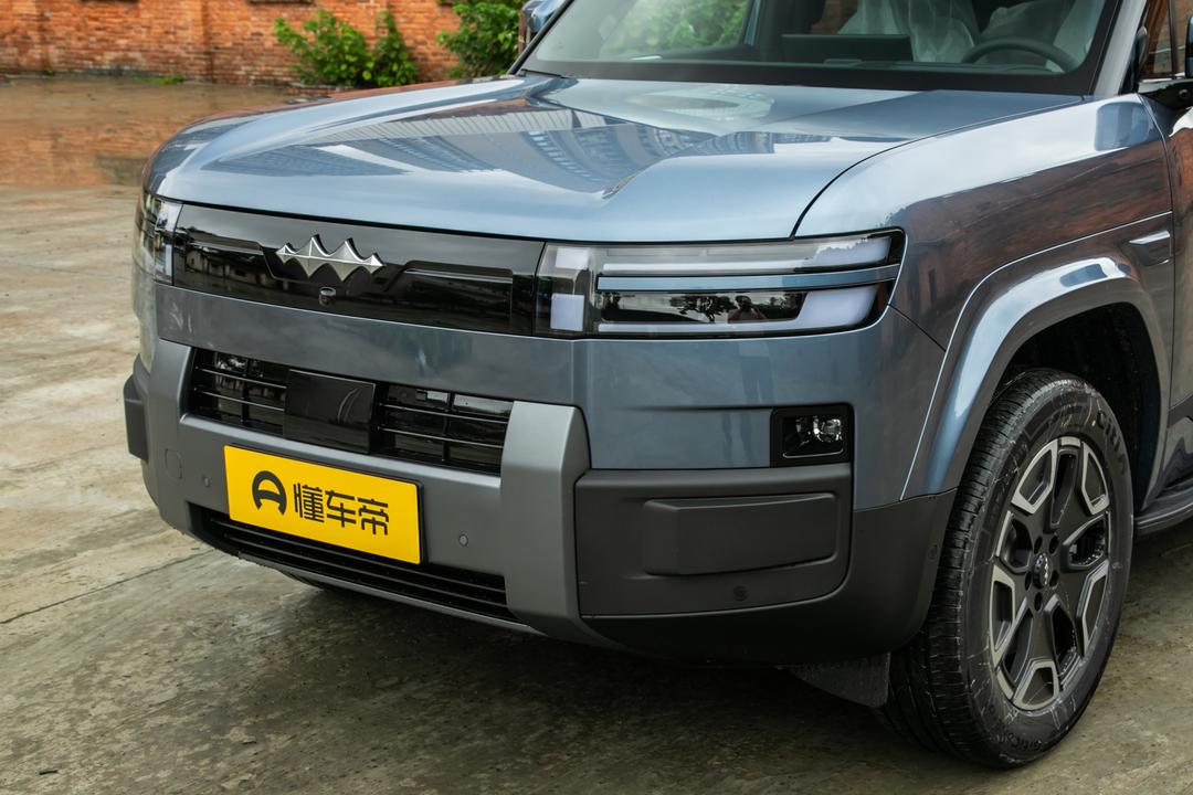 BYD Titan 7 EV 2026, фото 9