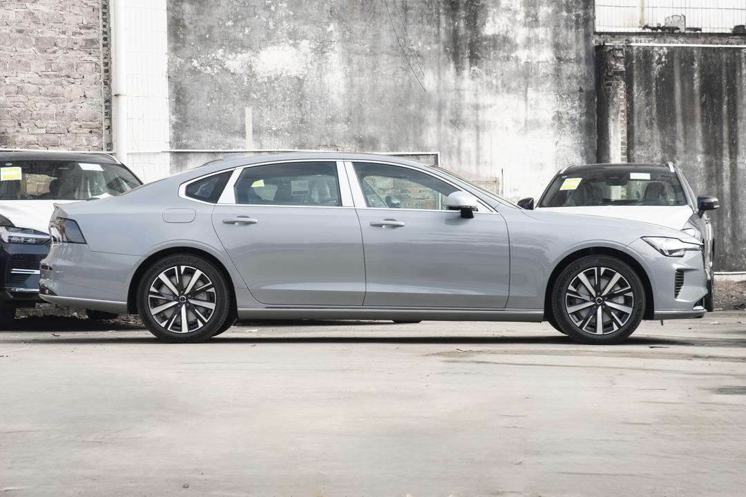 Volvo S90 2026, фото 8