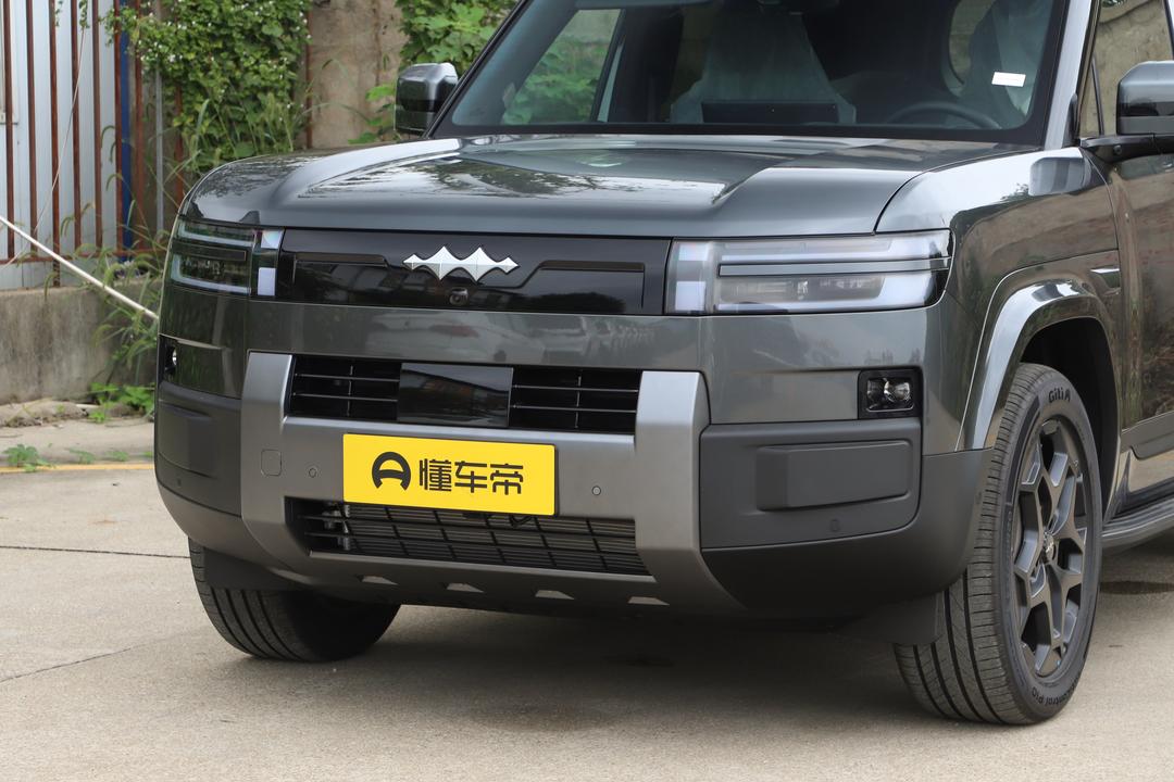BYD Titan 7 PHEV 2026, фото 9