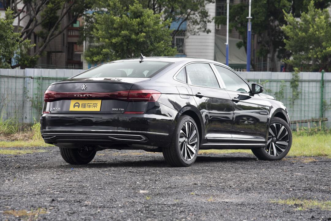 Volkswagen Passat 2026, фото 7