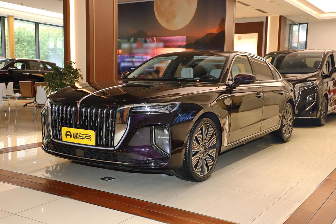 Hongqi H9 2026, фото 1