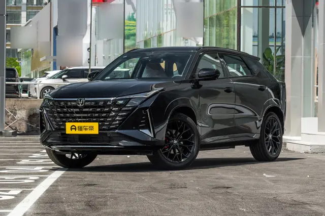 Changan UNI-Z PHEV 2026 — купить из Китая под заказ