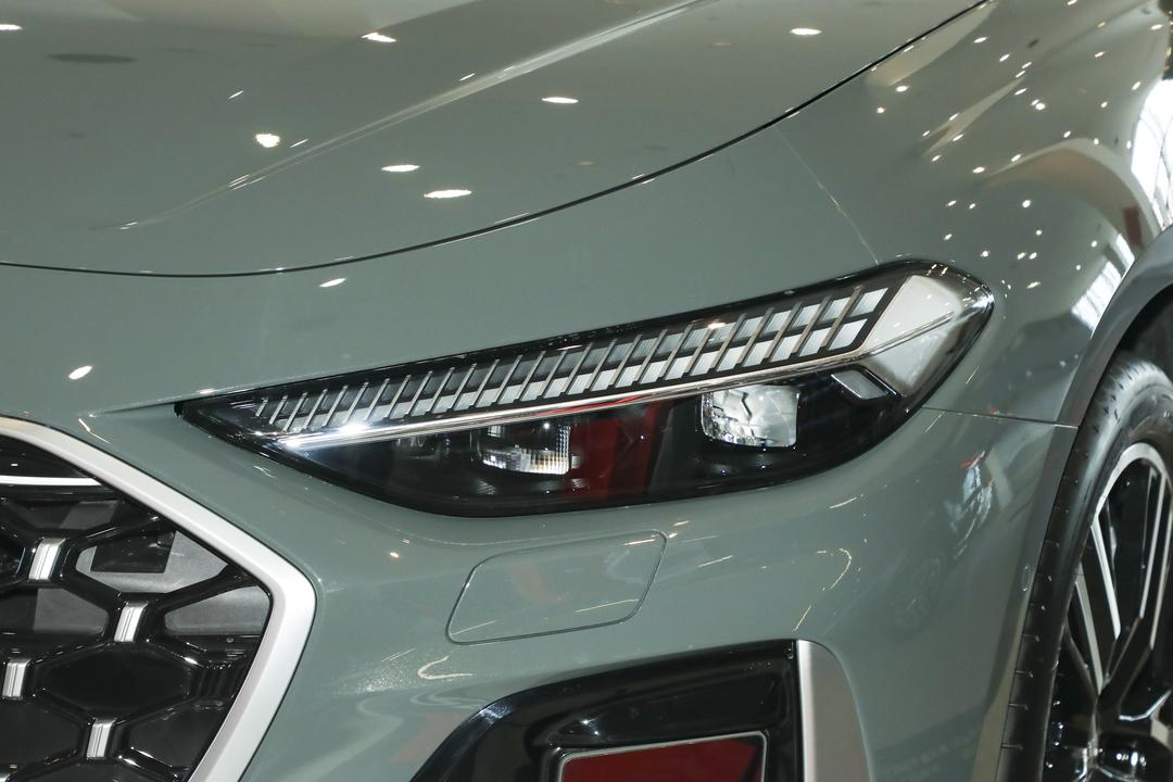 Audi A5L 2026, фото 13