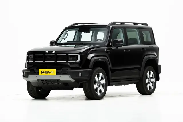 BAIC BJ40 EREV 2026 — купить из Китая под заказ