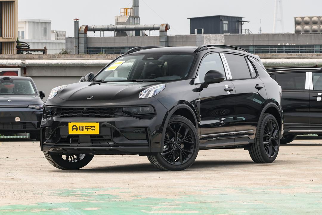 Lynk & Co 01