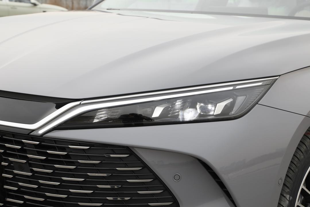BYD Qin L DM 2026, фото 14