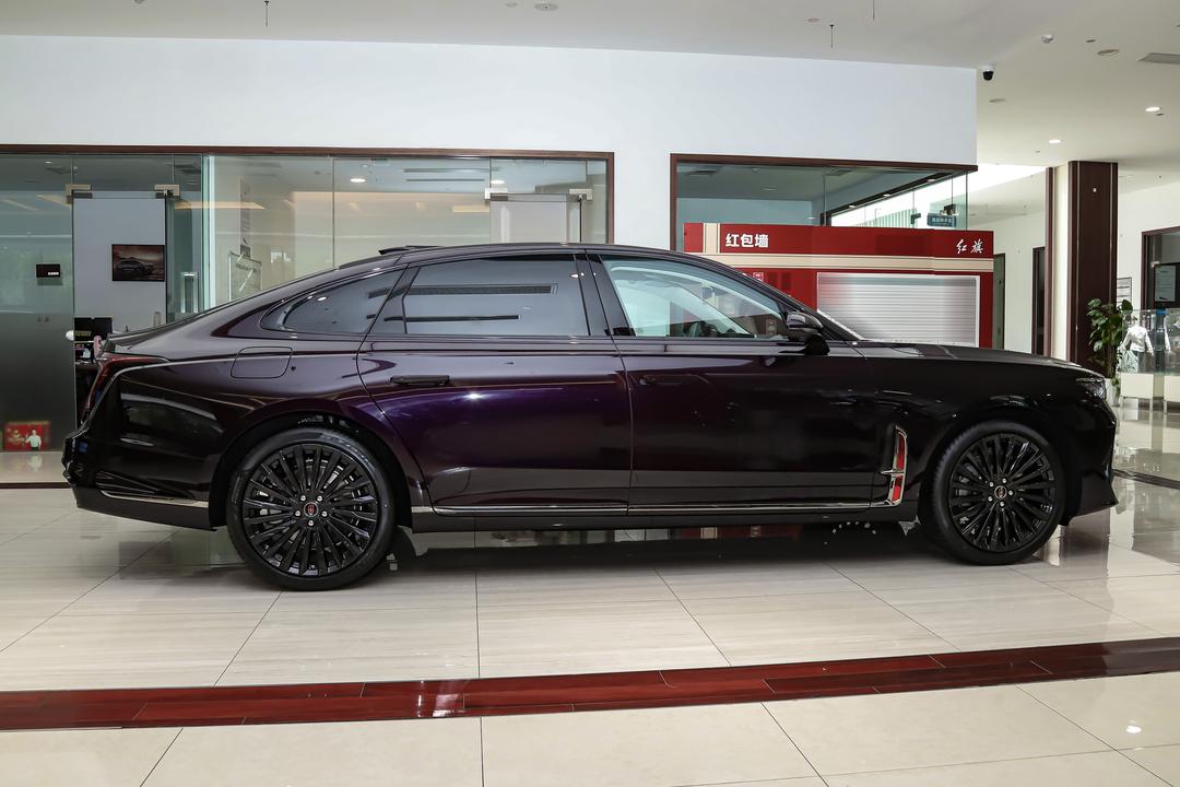 Hongqi H9 2026, фото 8
